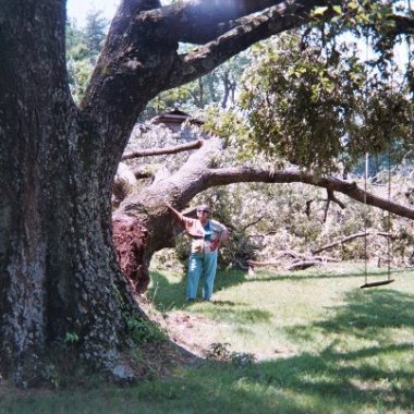 181310_2939674070452_334684360_n-1